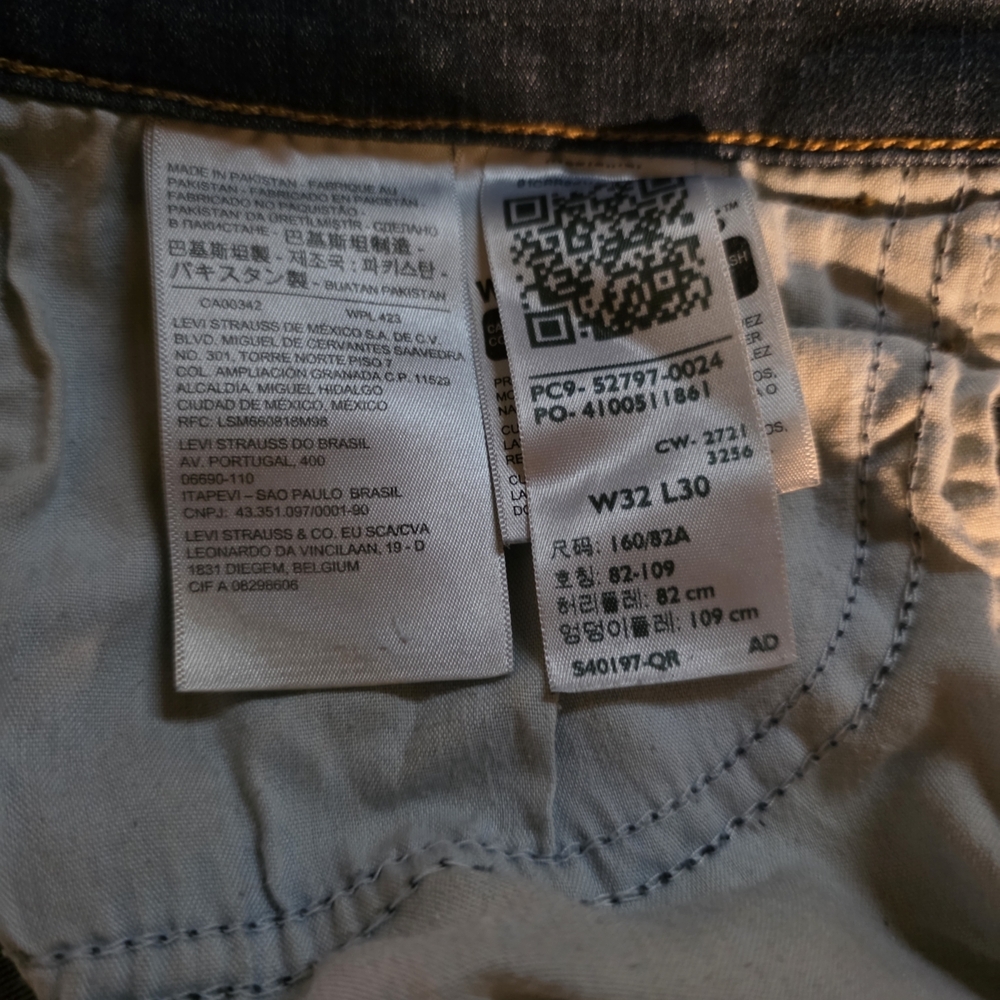 Levi's 720 High Rise Women's Deep Indigo Super Skinny Jeans 32/30 - Picture 4 of 4